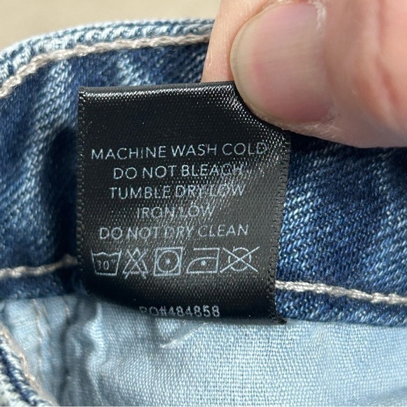 NWT Fashion Nova In My Own Lane Non Stretch Cargo Shorts-Denim - Picture 14 of 16